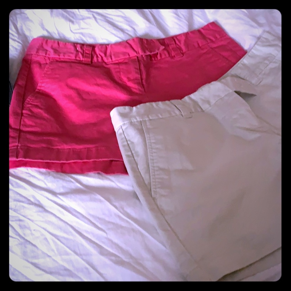 Vineyard Vines   3 1/2 inch Day-boat Shorts Sz 2